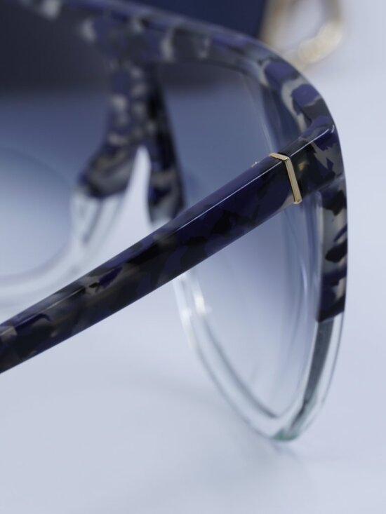 Loewe LW40001I 56B Filipa Square Sunglasses – Blue Havana\\ Gradient Smoke main image 5